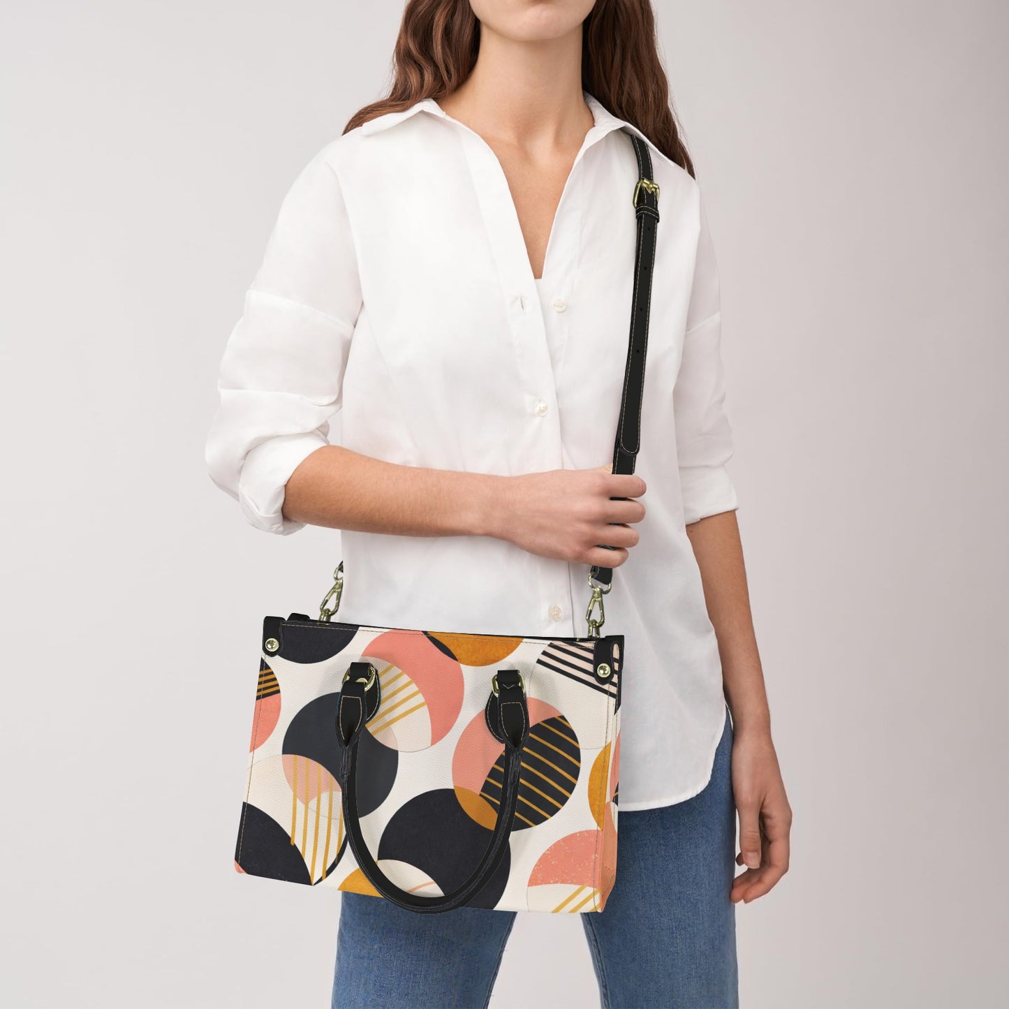 Damenhandtasche mit modernem Kreis-Design