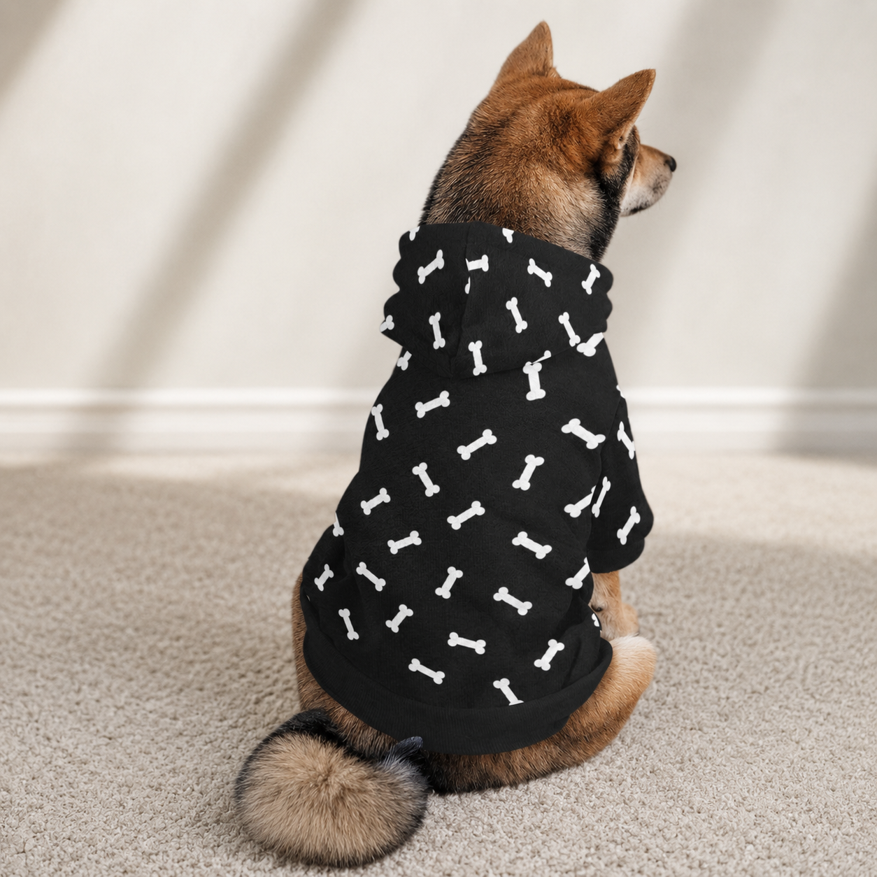 Flauschiger Hunde-Kapuzenpullover mit Knochenmuster